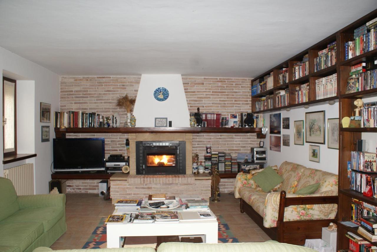 B&B Salvarosa Фано Екстер'єр фото